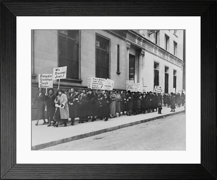 Framed Print : Unemployed single women in New York demonstrate for public works jobs Framed Print : Unemployed single women in New York demonstrate for public works jobs