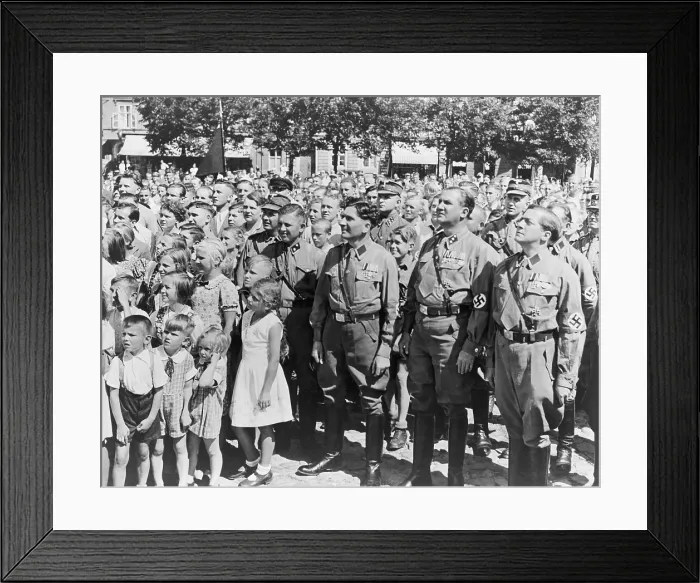Framed Print : Crowd of Germans adults and children, some dressed in Nazi brown shirt uniforms, in 1938