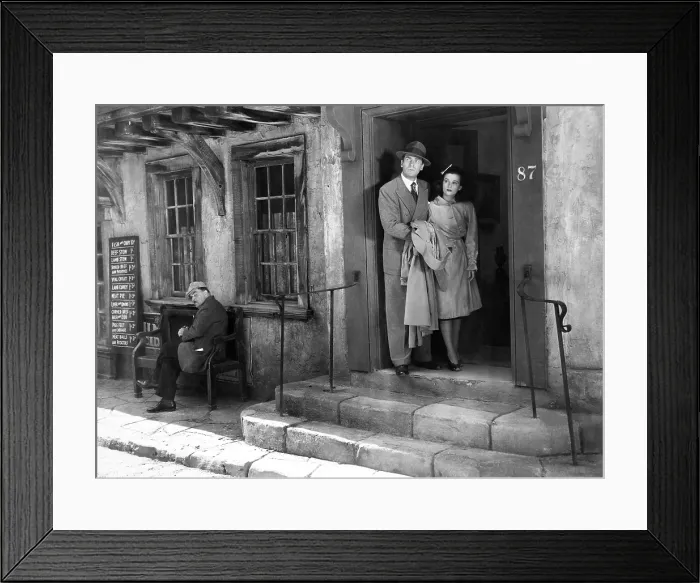 Framed Print : MAN HUNT, Walter Pidgeon, Joan Bennett, 1941, TM and copyright 20th Century Fox Film Corp. All rights reserved  /  Courtesy: Everett Collection