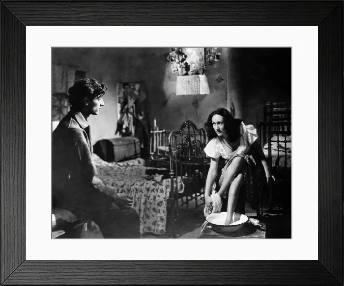 Framed Print : LOS OLVIDADOS, (aka THE YOUNG AND THE DAMNED), Roberto Cobo, Estela Inda, 1950