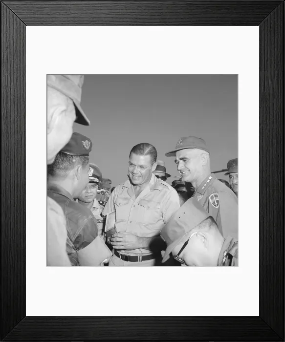Framed Print : Robert McNamara and General Westmoreland talk with South Vietnamese General Tee, Corp Commander in Danang Area. August 1965 Framed Print : Robert McNamara and General Westmoreland talk with South Vietnamese General Tee, Corp Commander in Danang Area. August 1965