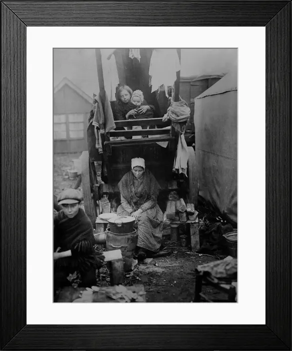 Framed Print : World War 1. Belgian refugees in the Bergen Op Zoom refugee camp in Holland during World War I Framed Print : World War 1. Belgian refugees in the Bergen Op Zoom refugee camp in Holland during World War I