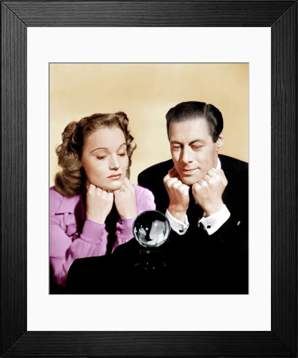 Framed Print : BLITHE SPIRIT, from left: Constance Cummings, Rex Harrison, 1945 Framed Print : BLITHE SPIRIT, from left: Constance Cummings, Rex Harrison, 1945