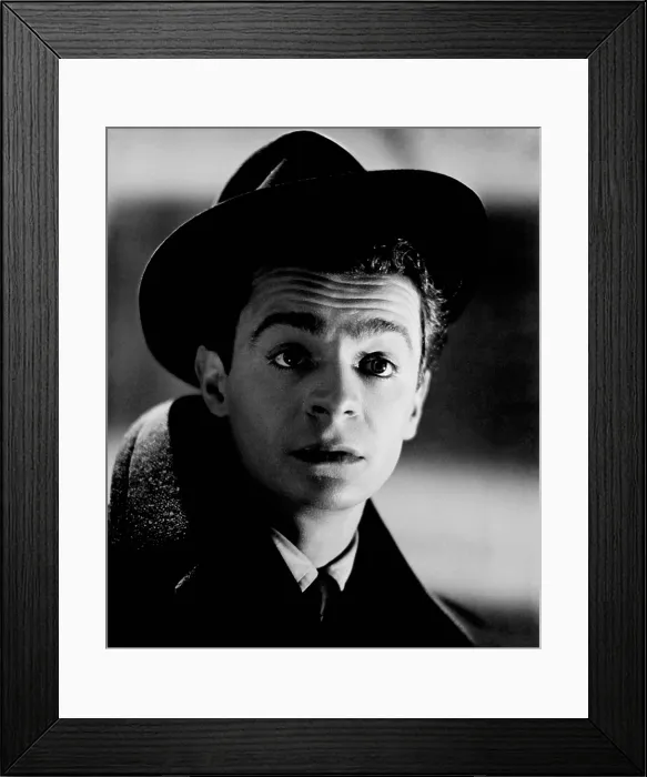 Framed Print : MANON, Serge Reggiani, 1949