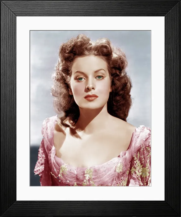 Framed Print : THE BLACK SWAN, Maureen O'Hara, 1942. 20th Century-Fox Film Corporation, TM & Copyright / courtesy Everett Corporation