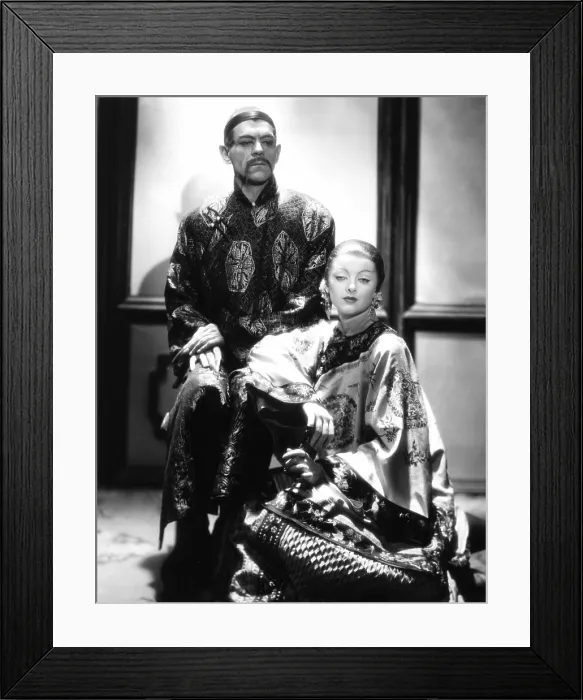 Framed Print : THE MASK OF FU MANCHU, Boris Karloff, Myrna Loy, 1932 Framed Print : THE MASK OF FU MANCHU, Boris Karloff, Myrna Loy, 1932