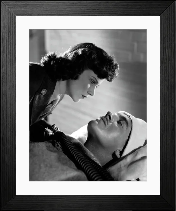 Framed Print : A MATTER OF LIFE AND DEATH, (aka STAIRWAY TO HEAVEN), Kim Hunter, David Niven, 1946