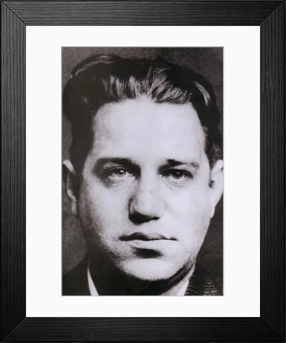 Framed Print : Seymour Blue Jaw Magoon, Irish American hit man in New York's Murder Inc. Ca. 1930s Framed Print : Seymour Blue Jaw Magoon, Irish American hit man in New York's Murder Inc. Ca. 1930s