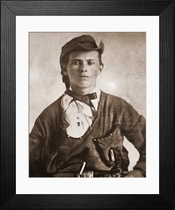 Framed Print : Jesse James (1847-1882). Portrait ca. 1870s Framed Print : Jesse James (1847-1882). Portrait ca. 1870s