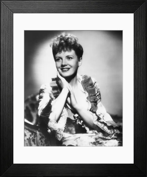 Framed Print : FANNY BY GASLIGHT, (aka MAN OF EVIL), Phyllis Calvert, 1944 Framed Print : FANNY BY GASLIGHT, (aka MAN OF EVIL), Phyllis Calvert, 1944