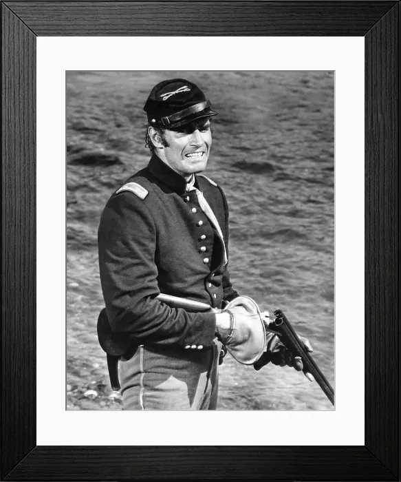 Framed Print : MAJOR DUNDEE, Charlton Heston, 1965