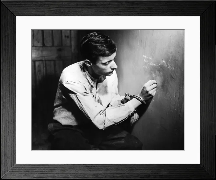 Framed Print : A MAN ESCAPED, (aka UN CONDAMNE A MORT S'EST ECHAPPE OU LE VENT SOUFFLE OU IL VEUT), Francois Leterrier, 1956