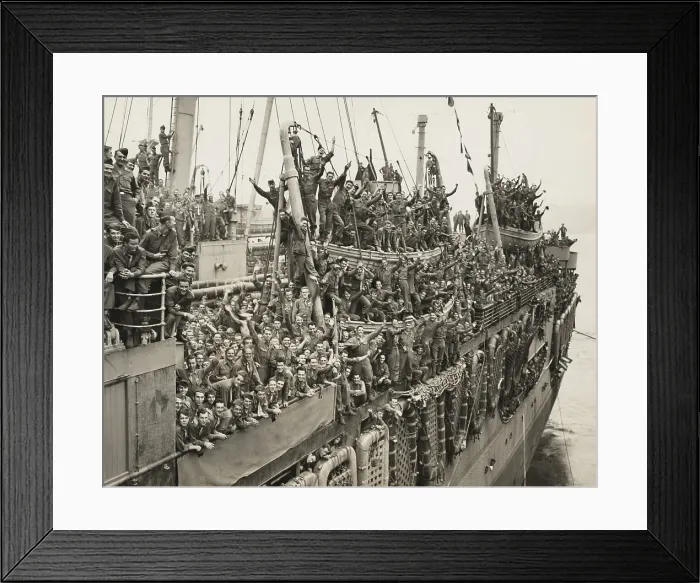 Framed Print : After victory in Europe, the Troops of the 20th Armored Division and units of the 9th Army whoop it up as the SS John Ericsson nears it pier on New York City's Hudson River Framed Print : After victory in Europe, the Troops of the 20th Armored Division and units of the 9th Army whoop it up as the SS John Ericsson nears it pier on New York City's Hudson River