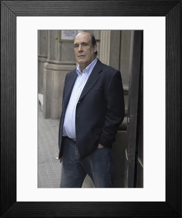 Framed Print : COMAJavier (1939). Writer. 2007. Oscar Elias / AISA / Everett Collection (184711)**US SALES ONLY** Framed Print : COMAJavier (1939). Writer. 2007. Oscar Elias / AISA / Everett Collection (184711)**US SALES ONLY**