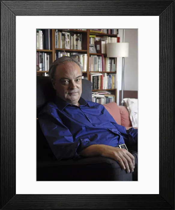 Framed Print : VILA-MATASEnrique (1948). Writer. 2007. Oscar Elias / AISA / Everett Collection (184699)**US SALES ONLY**