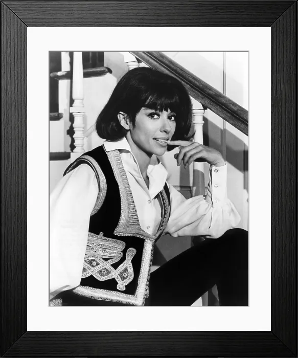 Framed Print : MARLOWE, Rita Moreno, 1969 Framed Print : MARLOWE, Rita Moreno, 1969