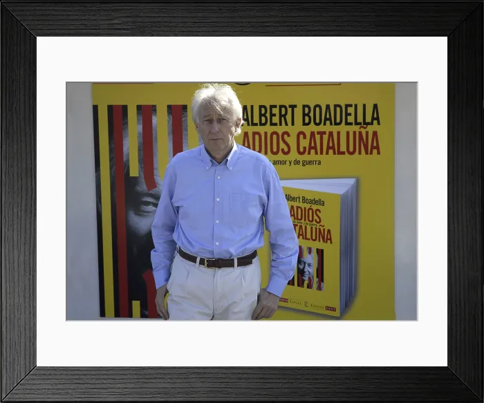 Framed Print : BOADELLAAlbert (1943). Actor and playwright. 2007. Oscar Elias / AISA / Everett Collection (184721)**US SALES ONLY** Framed Print : BOADELLAAlbert (1943). Actor and playwright. 2007. Oscar Elias / AISA / Everett Collection (184721)**US SALES ONLY**