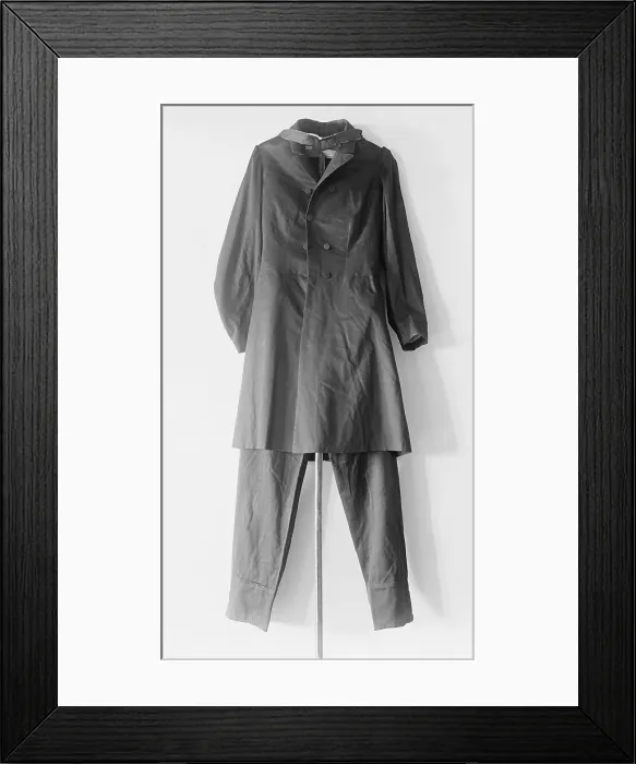 Framed Print : Abraham Lincoln's suit. 1914 photograph of one of Lincoln's black, long-jacketed dress suits Framed Print : Abraham Lincoln's suit. 1914 photograph of one of Lincoln's black, long-jacketed dress suits