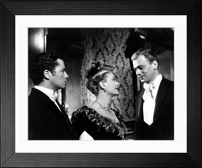 Framed Print : THE MAGNIFICENT AMBERSONS, Tim Holt, Dolores Costello, Joseph Cotten, 1942