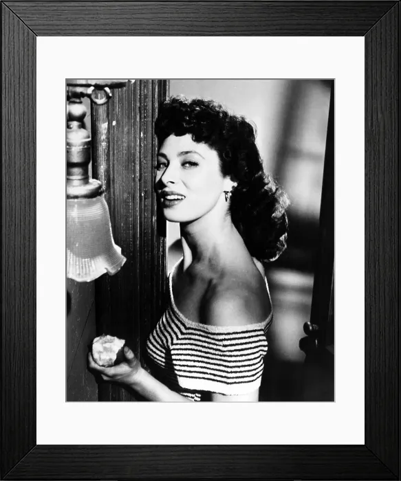 Framed Print : THE THIEF, Rita Gam, 1952 Framed Print : THE THIEF, Rita Gam, 1952