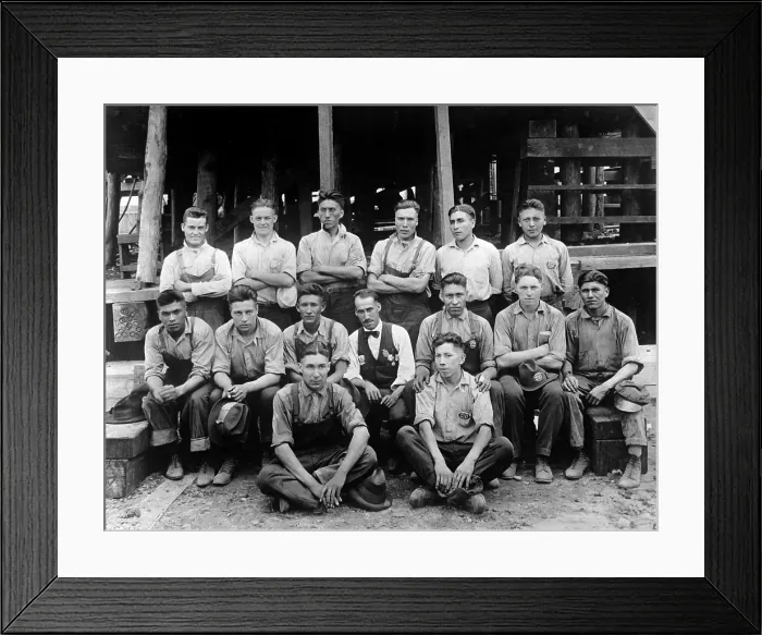 Framed Print : Twenty five Native Americans from the Carlisle Indian College, working in Hog Island shipyard. Philadelphia, Pennsylvania. World War I. Sept. 4, 1918