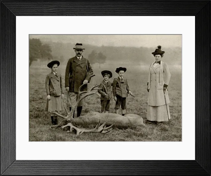 Framed Print : Austrian Archduke Franz Ferdinand in a hunting scene with his family. His assassination in Sarajevo on June 28, 1914, ignited the First World War Framed Print : Austrian Archduke Franz Ferdinand in a hunting scene with his family. His assassination in Sarajevo on June 28, 1914, ignited the First World War