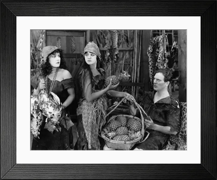Framed Print : MALE AND FEMALE, Gloria Swanson, Lila Lee, Thomas Meighan, 1919 Framed Print : MALE AND FEMALE, Gloria Swanson, Lila Lee, Thomas Meighan, 1919