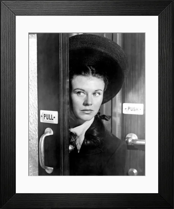 Framed Print : THE MAJOR AND THE MINOR, Ginger Rogers, 1942