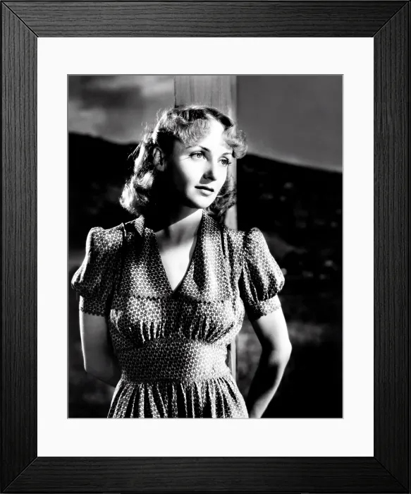 Framed Print : THEY KNEW WHAT THEY WANTED, Carole Lombard, 1940