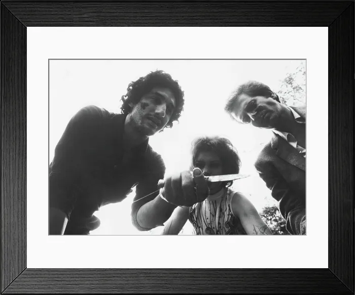 Framed Print : THE LAST HOUSE ON THE LEFT, David Hess, Jeramie Rain, Fred J. Lincoln, 1972 Framed Print : THE LAST HOUSE ON THE LEFT, David Hess, Jeramie Rain, Fred J. Lincoln, 1972