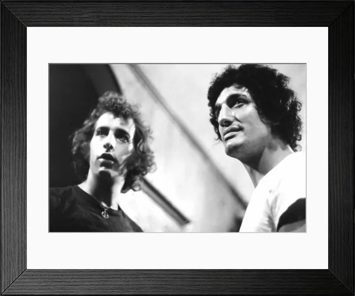 Framed Print : THE LAST HOUSE ON THE LEFT, Marc Sheffler, David Hess, 1972 Framed Print : THE LAST HOUSE ON THE LEFT, Marc Sheffler, David Hess, 1972