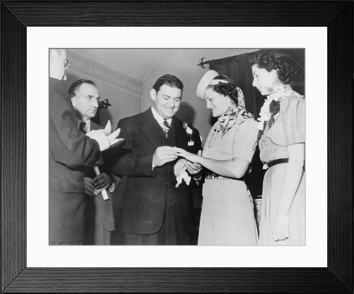 Framed Print : Athletes George Zaharias and Babe Didrikson getting married in St. Louis, Missouri