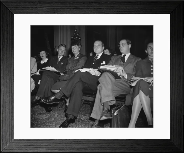 Framed Print : Eleanor Roosevelt with American Youth Conference at HUAC, Nov. 30, 1939 Framed Print : Eleanor Roosevelt with American Youth Conference at HUAC, Nov. 30, 1939