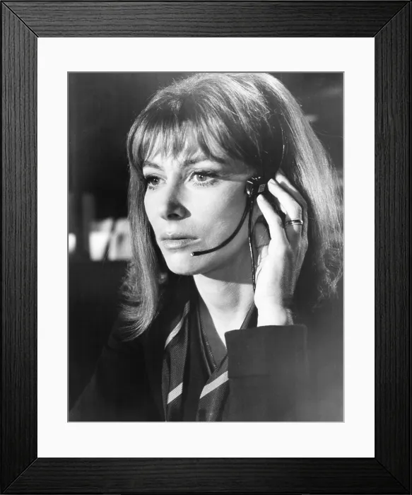 Framed Print : MAROONED, Lee Grant, 1969 Framed Print : MAROONED, Lee Grant, 1969
