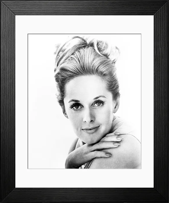 Framed Print : MARNIE, Tippi Hedren, 1964 Framed Print : MARNIE, Tippi Hedren, 1964