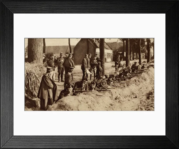Framed Print : World War 1. Belgian soldiers resisting the German invasion on the River Nethe