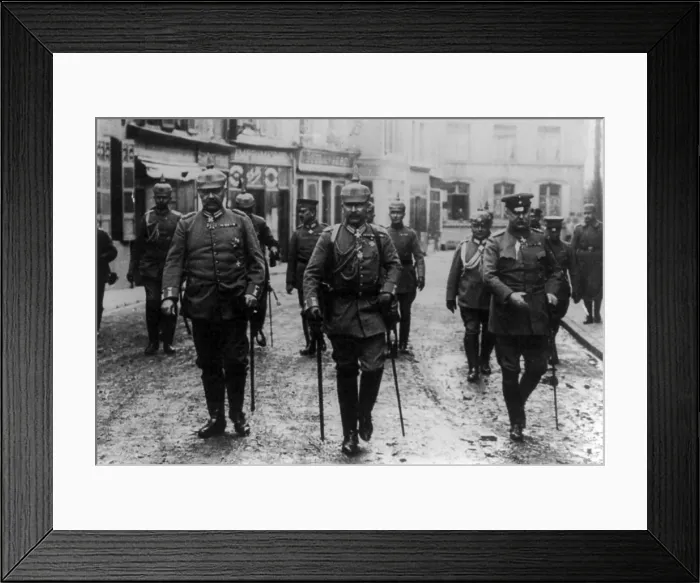 Framed Print : German World War 1 political and military leaders. L-R: Gen. Paul von Hindenburg, Kaiser Wilhelm II, and Gen. Erich Ludendorff. Ca. 1914-18
