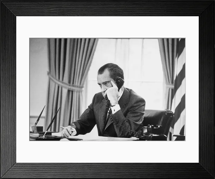 Framed Print : Richard Nixon on the phone in the oval office. Ca. 1969-74 Framed Print : Richard Nixon on the phone in the oval office. Ca. 1969-74