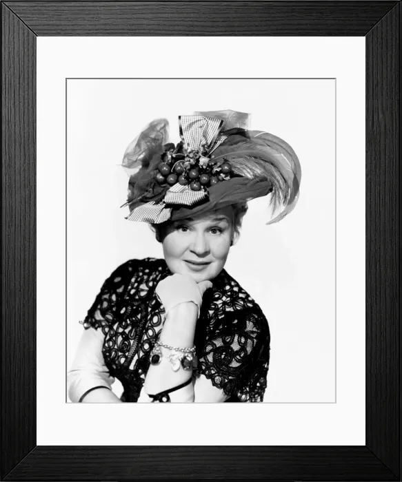 Framed Print : THE MATCHMAKER, Shirley Booth, 1958