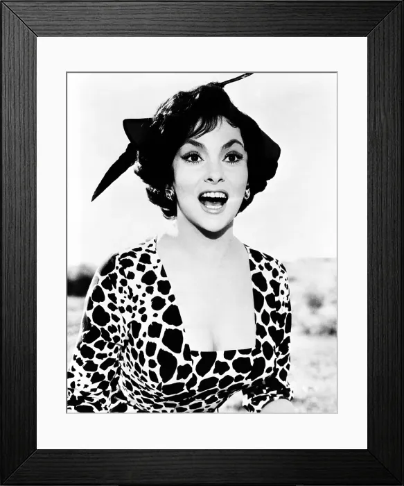 Framed Print : FAST AND SEXY, (aka ANNA DI BROOKLYN), Gina Lollobrigida, 1958