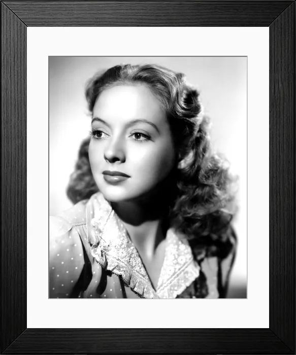 Framed Print : THE FACE BEHIND THE MASK, Evelyn Keyes, 1941