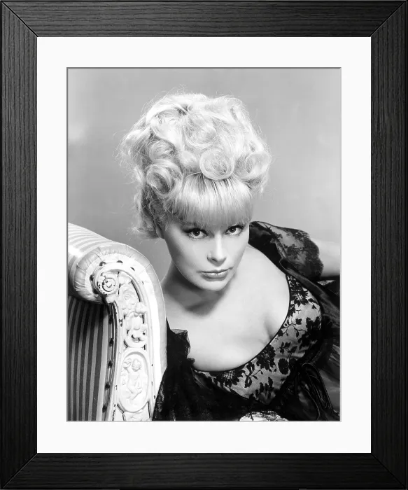 Framed Print : THE PRIZE, Elke Sommer, 1963 Framed Print : THE PRIZE, Elke Sommer, 1963