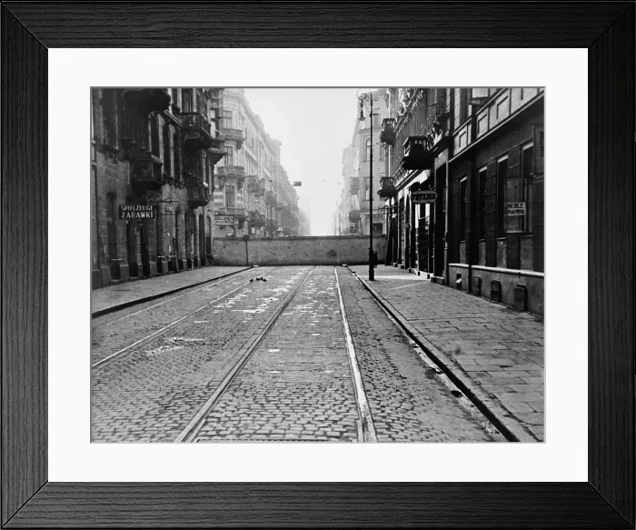Framed Print : Eight-foot high concrete wall encircling Jewish ghetto in German occupied Warsaw, Poland, during World War II Framed Print : Eight-foot high concrete wall encircling Jewish ghetto in German occupied Warsaw, Poland, during World War II