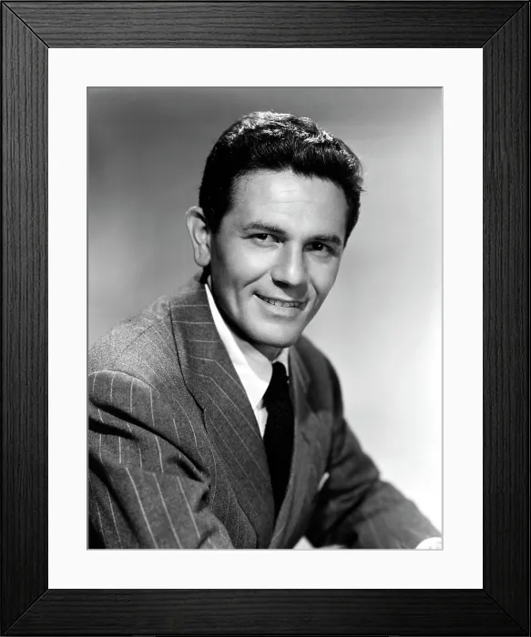 Framed Print : POSTMAN ALWAYS RINGS TWICE, John Garfield, 1946 Framed Print : POSTMAN ALWAYS RINGS TWICE, John Garfield, 1946