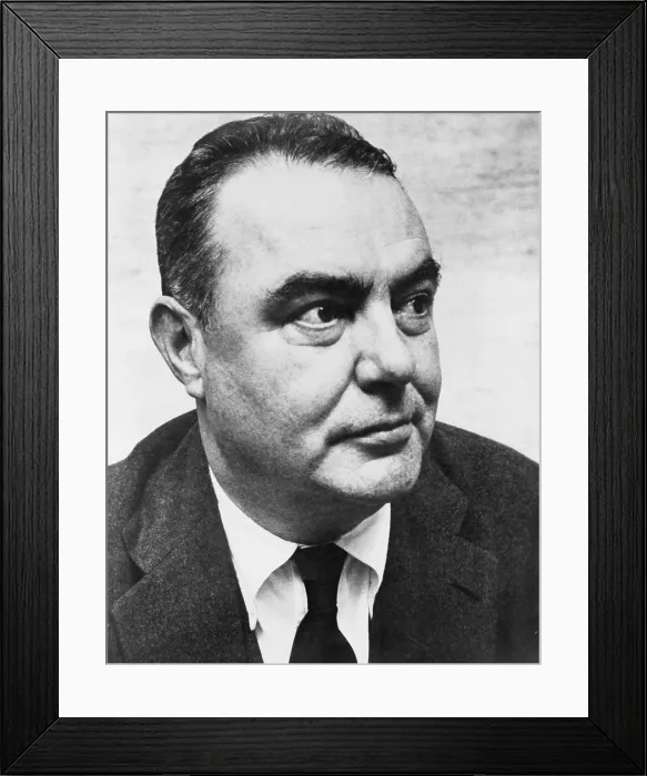 Framed Print : James G. Cozzens (1903-1978), American novelist, won the 1949 Pulitzer Prize