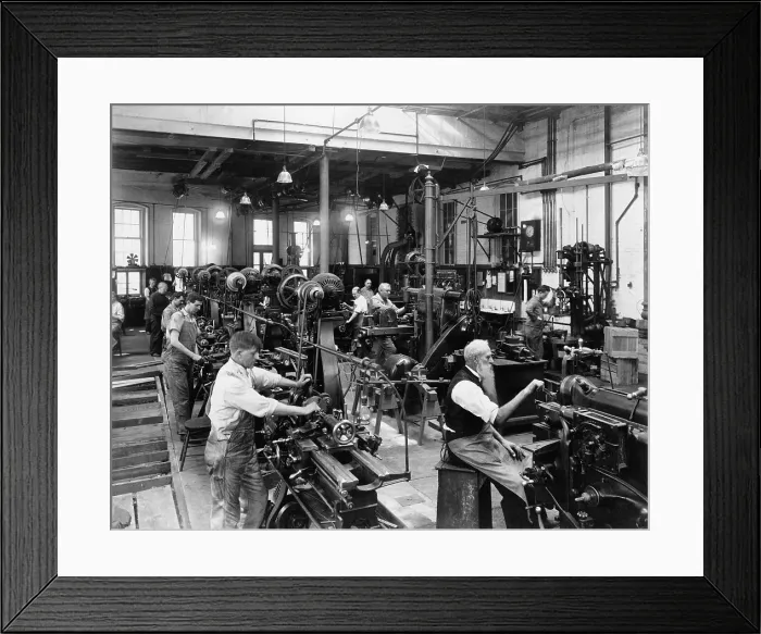 Framed Print : Men working at machines in the Government Printing Office, Washington, D.C