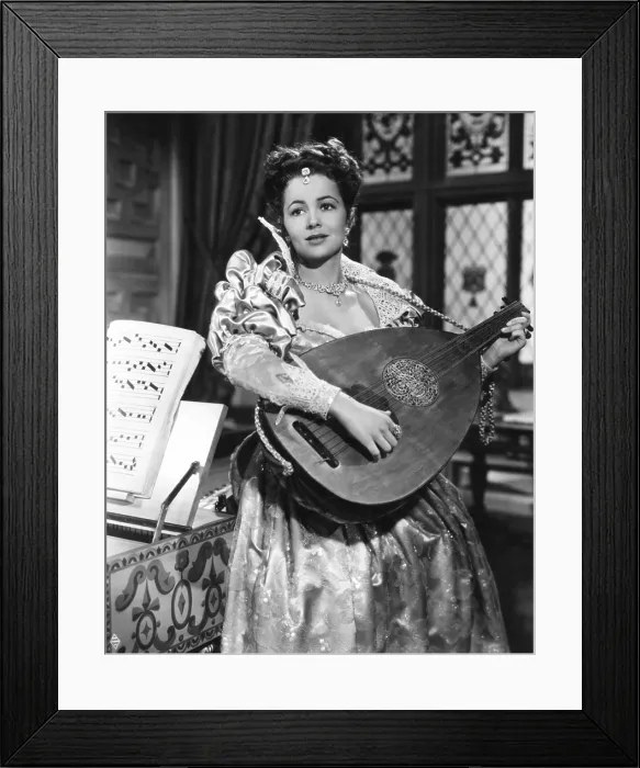 Framed Print : THE PRIVATE LIVES OF ELIZABETH AND ESSEX, Olivia de Havilland, 1939