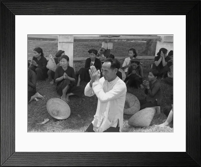 Framed Print : Vietnamese refugees from the First Indo-Chinese War (1946-1954) in Thailand in 1955. Photo title is 'Prayer for Refuge' Framed Print : Vietnamese refugees from the First Indo-Chinese War (1946-1954) in Thailand in 1955. Photo title is 'Prayer for Refuge'