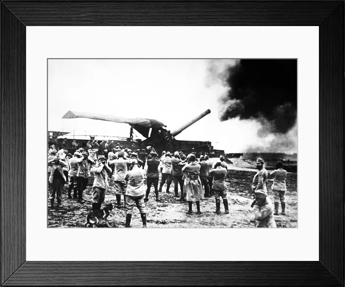 Framed Print : Discharge of a huge French World War I cannon as the projectile left for the German lines. The gunners have stuffed their fingers into their ears to protect them from the noise Framed Print : Discharge of a huge French World War I cannon as the projectile left for the German lines. The gunners have stuffed their fingers into their ears to protect them from the noise