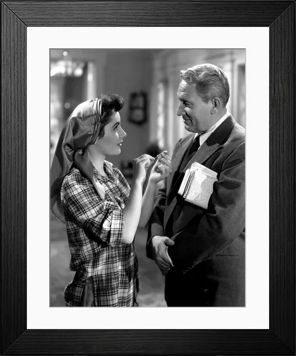 Framed Print : FATHER OF THE BRIDE, Elizabeth Taylor, Spencer Tracy, 1950